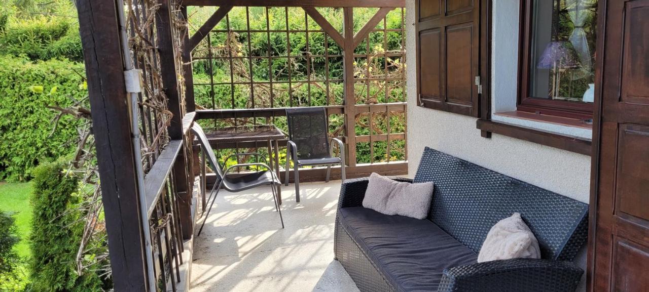 Cudodomek Na Mazurach W Woszczelach Kolo Elku 外观 照片