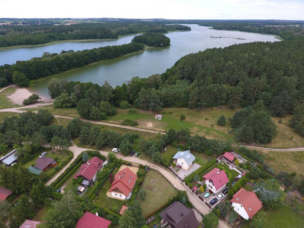 Cudodomek Na Mazurach W Woszczelach Kolo Elku 外观 照片