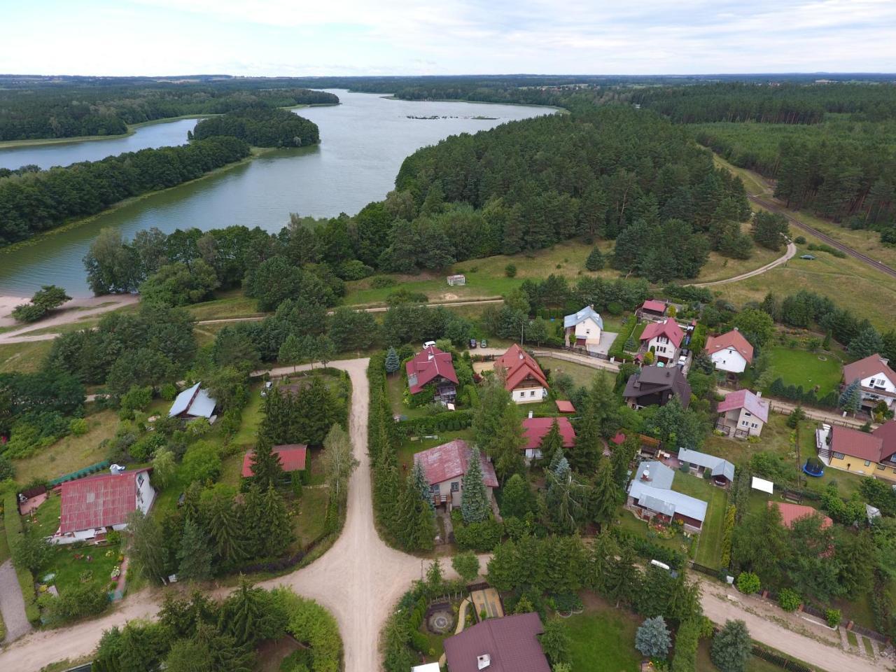 Cudodomek Na Mazurach W Woszczelach Kolo Elku 外观 照片